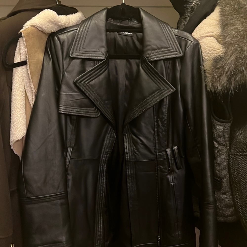 Leather jacket for women